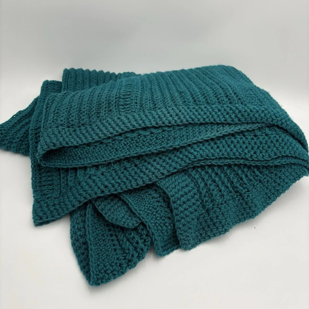 Vintage Hand Crochet Afghan Throw Blanket Brilliant Turquoise 80x52